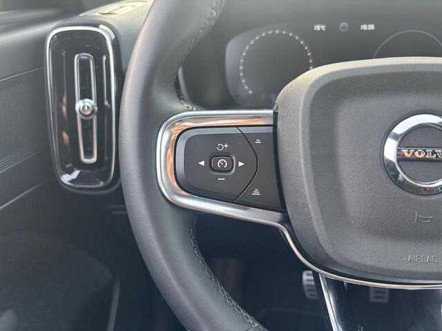 Volvo XC40 R-Design | Stoelverwarming | Keyless Entry | Parkeercamera |