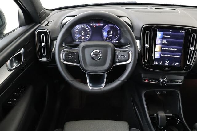Volvo XC40 T4 PLUG-IN HYBRID PLUS DARK -HARMAN/KARDON|POWER-SEATS|CLIMATE|CAMERA|BLIS|19"|FACELIFT
