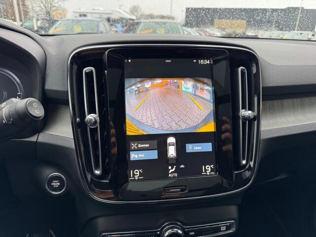 Volvo XC40 1.5 T4 Recharge Inscription - Pan dak - Leder - camera - navi