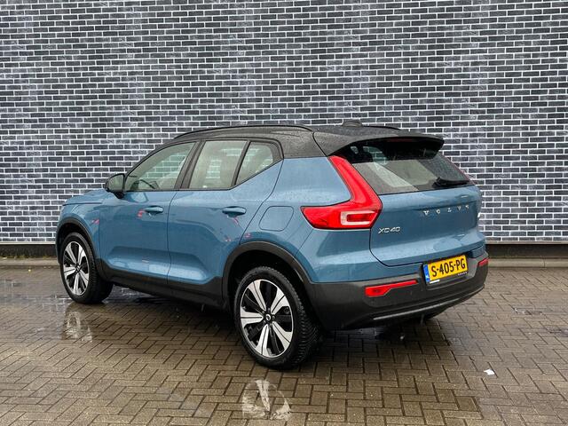 Volvo XC40 Recharge Plus 70 kWh | Warmtepomp | Achteruitrijcamera | Elektrische Achterklep | BLIS | Keyless Entry | Parkeersensoren | Lichtmetalen Velgen 19 inch | Stoelverwarming