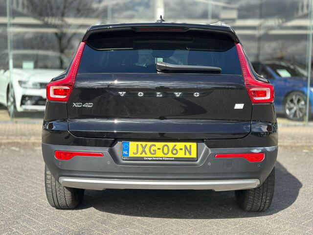 Volvo XC40 1.5 T5 Recharge R-Design | Trekhaak | Panorama dak | Beige Leder | Dealer onderhouden |