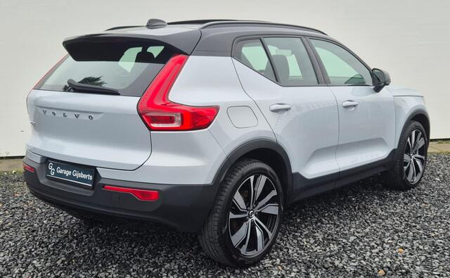 Volvo XC40 1.5 T4 Recharge R-Design Panorama Dak - 20" Wielen - Two Tone - Camera achter - Smartphone lader - Privacy Glass - Climate - MY 2022.