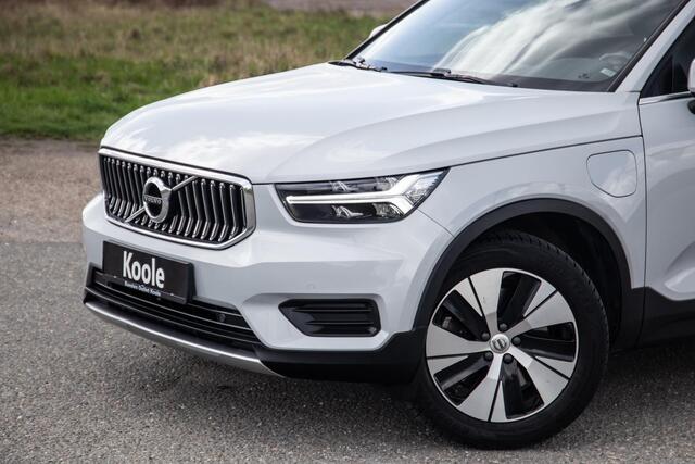 Volvo XC40 1.5 T4 Recharge Inscription AUTOMAAT / PLUG IN HYBRID / NAVI / STOELVERWARMING / CAMERA