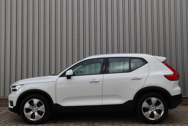 Volvo XC40 T4 Momentum Pro | Vos geleverd en onderhouden | BTW | Trekhaak |