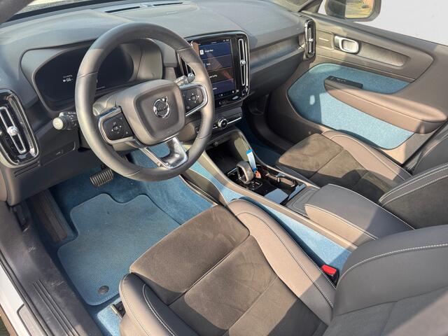 Volvo XC40 Recharge Ultimate 70 kWh- SOH 96%, Panoramadak, Harman Kardon, 360 Camera, Stuur/Stoelverwarming