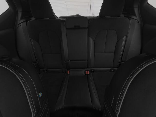 Volvo XC40 Recharge P8 AWD R-Design | ADAPTIVE | STOEL- EN STUURVERW.