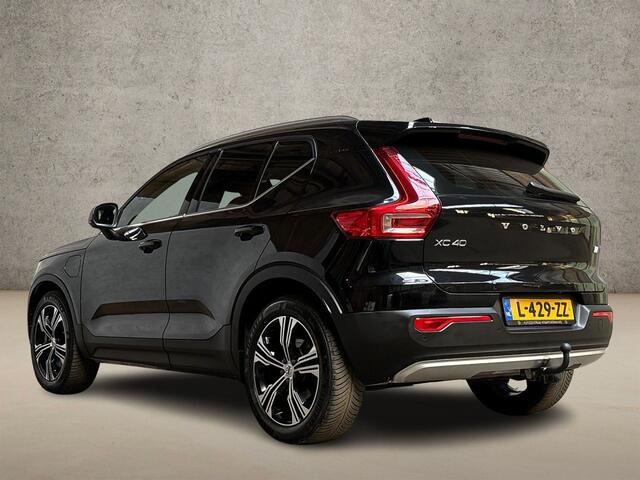 Volvo XC40 1.5 T4 Recharge Inscription 211Pk Automaat (APPLE CARPLAY, GROOT NAVI, CAMERA, GETINT GLAS, SPORTSTOELEN, TREKHAAK, LANE ASSIST, NIEUWSTAAT)