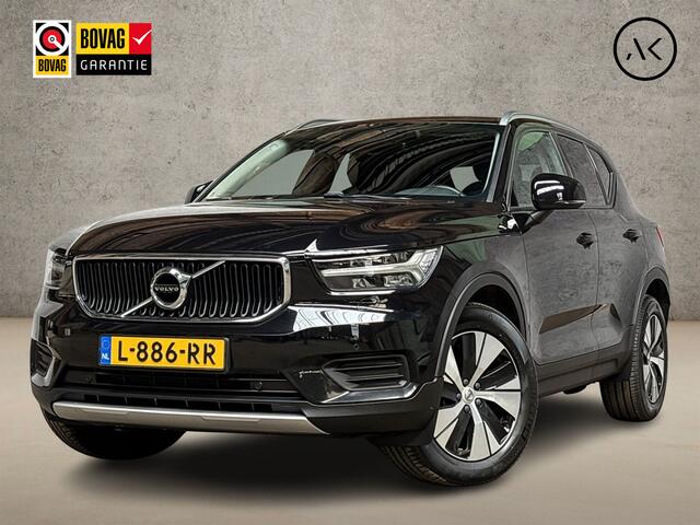 Volvo XC40 1.5 T2 Sport Automaat (APPLE CARPLAY, GROOT NAVI, CAMERA, STUUR/STOELVERWARMING, GETINT GLAS, SPORTSTOELEN, KEYLESS, NIEUWE APK, NIEUWSTAAT)