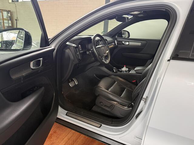 Volvo XC40 Recharge P8 AWD R-Design