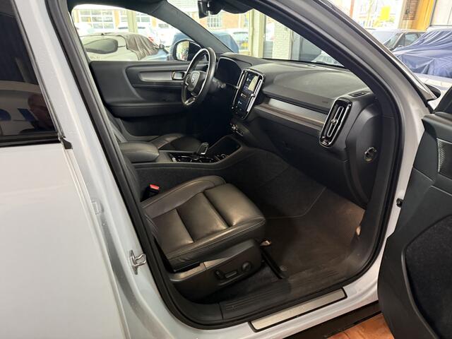 Volvo XC40 Recharge P8 AWD R-Design