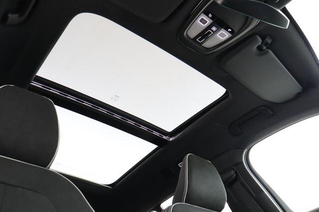 Volvo XC40 B4 (M-HYBRID) PLUS BLACK EDITION -PANO.DAK|HARMAN/KARDON|360°CAM|VERW.VOORRUIT|POWER-SEATS|PRIVACY.GLAS|20"