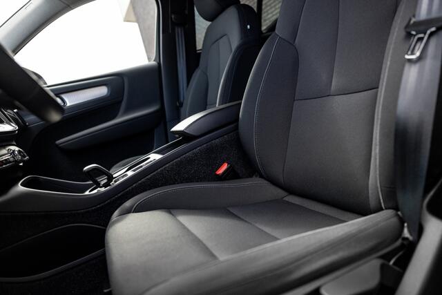 Volvo XC40 Inscription Expression Recharge Plug-In Hybrid 2WD