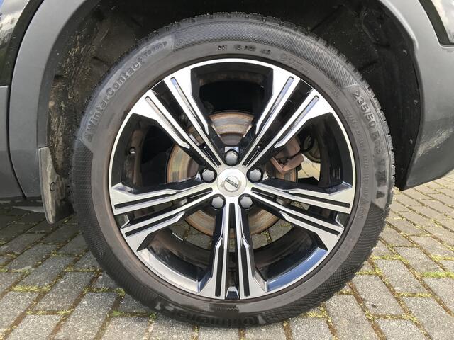 Volvo XC40 1.5 T5 Recharge Inscription | Rijklaar incl 12 mnd Bovag | Panoramadak Carplay 360 camera Hout Blis