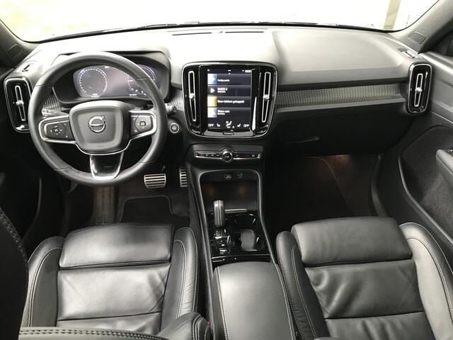 Volvo XC40 1.5 T4 Recharge R-Design | Rijklaar incl 12 mnd Bovag | Panoramadak Keyless 360 camera Standkachel