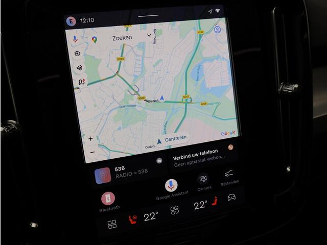 Volvo XC40 2.0 B4 Plus Dark / Panoramadak / Nubuck Bekleding / Harman Kardon / Elektrische Stoelen / BLIS / Stoel+Stuurverwarming /