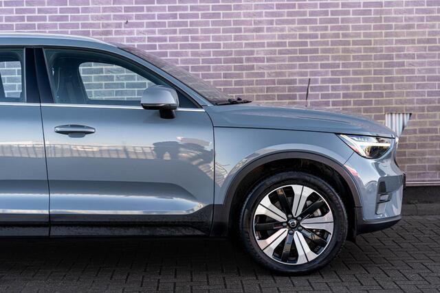Volvo XC40 1.5 T5 Plug-in hybrid Core Bright | Navigatie | Climate Control | Adaptieve Cruise Control | Dodehoekdetectie | 360 Camera | DAB | Keyless | 18" LM