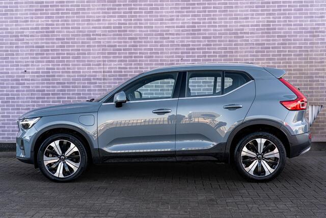 Volvo XC40 1.5 T5 Plug-in hybrid Core Bright | Navigatie | Climate Control | Adaptieve Cruise Control | Dodehoekdetectie | 360 Camera | DAB | Keyless | 18" LM