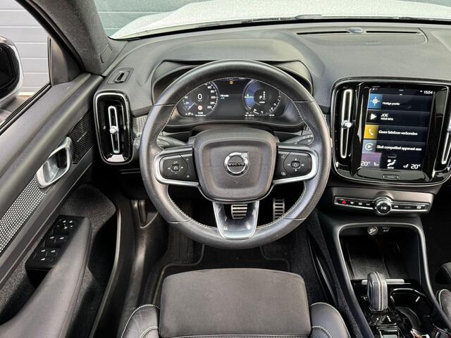 Volvo XC40 1.5 T4 RECHARGE R-DESIGN EXPRESSION I SCHUIF/KANTELDAK I STOELVERWARMING I APPLE CARPLAY I P-CAMERA
