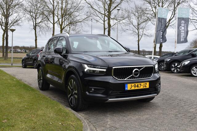 Volvo XC40 B4 211PK Business Pro | Trekhaak | ACC | Blis | Camera | 18"LMV