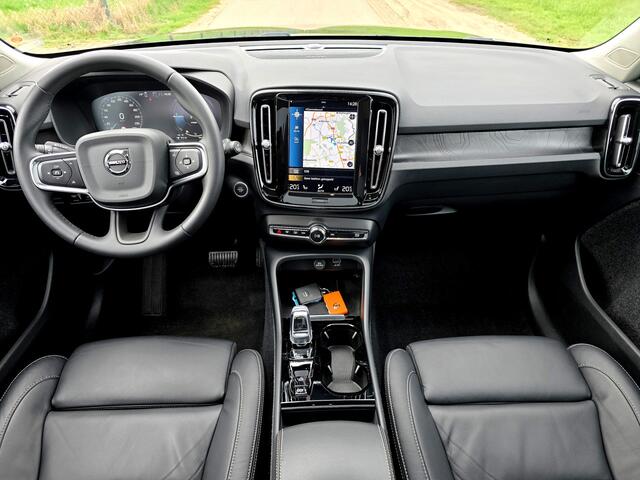 Volvo XC40 1.5 T5 Recharge Inscription - 260 Pk - Plug-IN Hybrid - Pano - Leder
