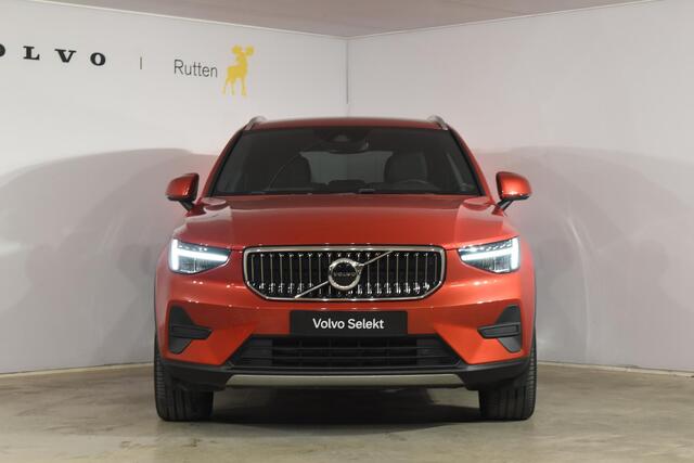 Volvo XC40 T4 211PK Automaat Plug-in hybrid Plus Bright / Navigatie / Cruise control / Harman Kardon / Stuur- & Stoelverwarming / Elektrische achterklep / Achteruitrijcamera / Elektrische stoelverst. met geheugen / Extra getint glas