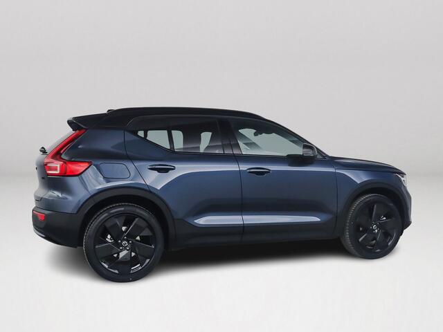Volvo XC40 B4 Plus Black Edition | Panoramadak | 360° camera | Harman Kardon | Stoel- en Stuurverwarming