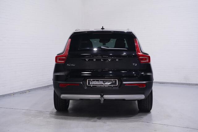 Volvo XC40 1.5 T3 Momentum Pro NAP Navi Clima Camera Apple Carplay Stoel-/voorruit verwarming