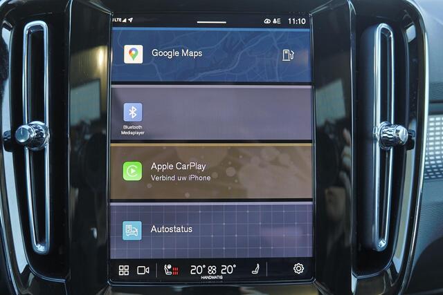 Volvo XC40 B3 Ultra Black Edition - Panorama/schuifdak - IntelliSafe Assist & Surround - 360º Camera - Harman/Kardon audio - LED Pixel koplampen - Verwarmde voorstoelen & stuur - Parkeersensoren voor & achter - Elektr. bedienb. voorstoelen met geheugen links - Draad