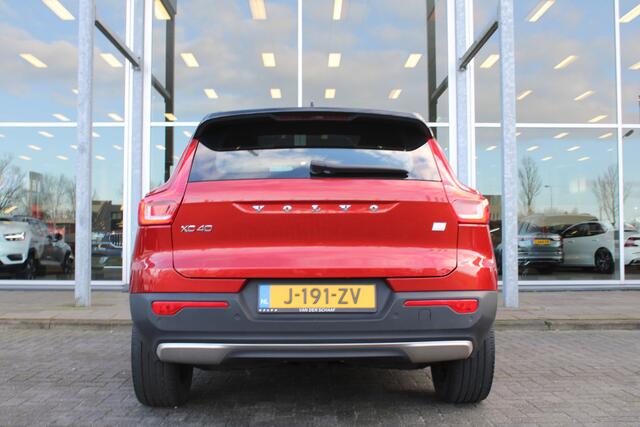 Volvo XC40 Recharge P8 AWD R-Design | Verw. Stoel & Stuurwiel | Schuif/kanteldak | Adapt. Cruise | Warmtepomp | BLIS | Camera |