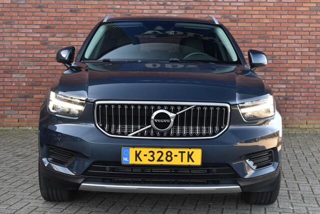 Volvo XC40 T4 211PK Recharge Inscription Expression | Trekhaak | Adaptive Cruise | Climate Pack | Park Assist |