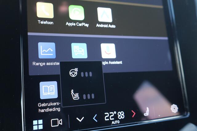 Volvo XC40 Recharge Core 70 kWh SOH 98% NL-Auto!! Stuur+Stoelverw. I Camera I Carplay -- 2e PAASDAG OPEN 11.00 t/m 16.00 UUR --