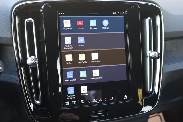 Volvo XC40 Recharge Core 70 kWh SOH 98% NL-Auto!! Stuur+Stoelverw. I Camera I Carplay -- 2e PAASDAG OPEN 11.00 t/m 16.00 UUR --