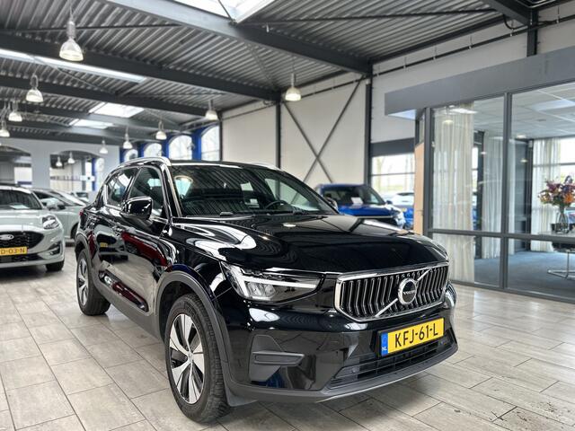 Volvo XC40 1.5 T4 211 pk Plug-in hybrid Plus Bright | Trekhaak | Camera | El. a. klep | Harman Kardon | El. verst. stoel + geh. |