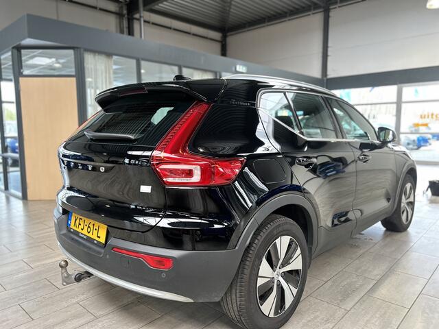 Volvo XC40 1.5 T4 211 pk Plug-in hybrid Plus Bright | Trekhaak | Camera | El. a. klep | Harman Kardon | El. verst. stoel + geh. |