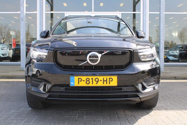 Volvo XC40 Recharge Plus | Adapt. Cruise | Draadloze telefoonlader | El. Trekhaak | PDC V+A | Camera |