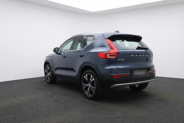 Volvo XC40 Inscription T5 262 pk Recharge Plug-In Hybrid Leder l Camera l K