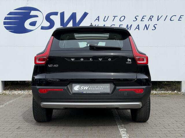 Volvo XC40 1.5 T5 Recharge Inscription | Trekhaak | Pano | Pilot Assist | Memory | 19 inch