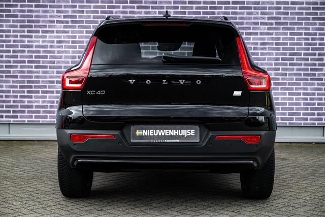 Volvo XC40 1.5 T4 Plug-in hybrid Plus Dark | Adaptieve Cruise Control | Lederen Bekleding | Stoel en Stuurverwarming | Harman Kardon |