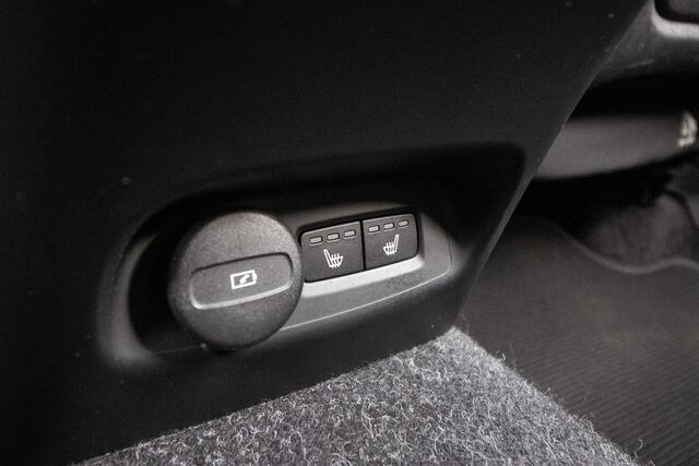 Volvo XC40 Recharge P8 AWD R-Design - SOH 92% | Mem. stoelen | Stoel/stuurverw.