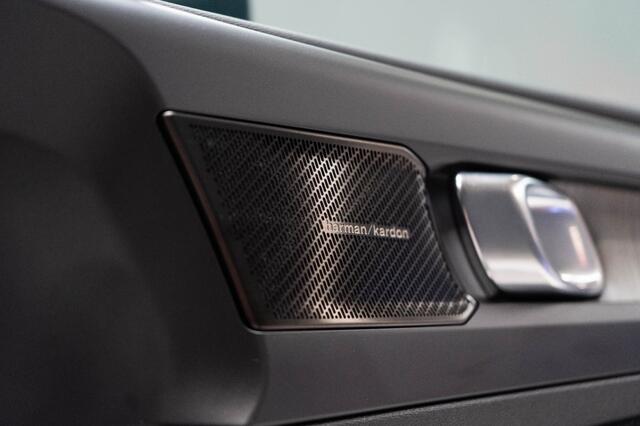 Volvo XC40 T5 Hybride Plug-in Inscription 262 PK, Leder, Harman Kardon, Trekhaak, 19 Inch