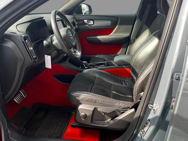 Volvo XC40 1.5 T5 Twin Engine R-Design | Stoelverwarming | Parkeersensoren V+A | Parkeercamera | Elektr. Achterklep | Adaptive Cruise | Stuurverwarming | Harman/Kardon