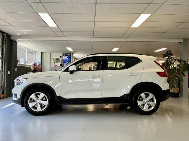 Volvo XC40 1.5 T2 Momentum Core ** RIJKLAARPRIJS **