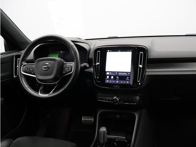 Volvo XC40 Recharge P8 AWD R-Design / SOH 93% / Trekhaak / Nubuck Bekleding / Full Led / BLIS / Adaptive Cruise / Warmtepomp / Verwarmbaar Stuurwiel + Voorstoelen /