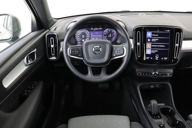 Volvo XC40 T2 AUT. BUSINESS PRO -CAMERA|CLIMATE|KEYLESS|ADAP.CRUISE|VERW.VOORRUIT|ZITTINGVERL.|CARPLAY|ALL.SEASON|19"