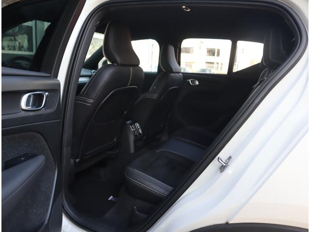 Volvo XC40 1.5 T5 Recharge R-Design Expression ACC / Trekhaak