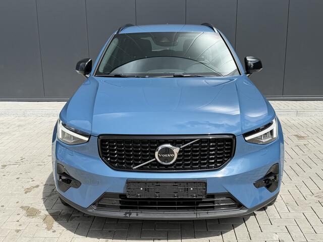 Volvo XC40 1.5 T4 Plug-in hybrid Plus Dark | 360 Camera | Trekhaak