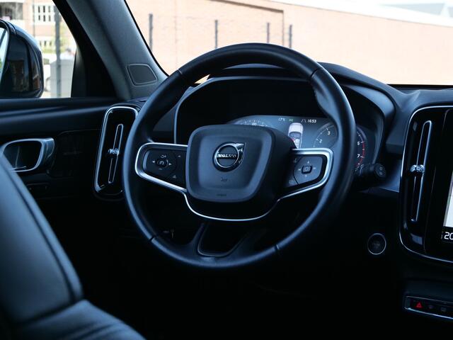 Volvo XC40 2.0 B4 Business Pro 197 Pk Automaat Navi / DAB / Apple Carplay / Camera / Trekhaak
