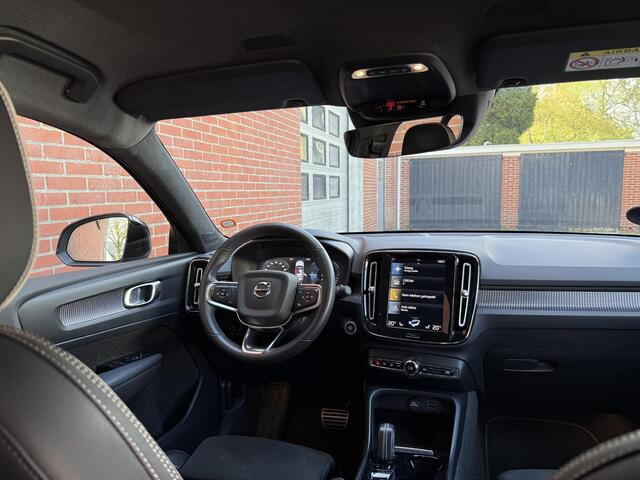 Volvo XC40 1.5 T4 Recharge R-Design |Camera|19" Velg.|Trekhaak|