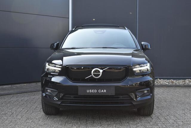 Volvo XC40 Recharge P8 AWD R-Design | Panoramadak | BLIS | Verwarmbare voorstoelen en stuurwiel | Premium audio by Harman Kardon | Adaptieve cruise control | Elektrische achterklep | Verwarmbare voorruit |