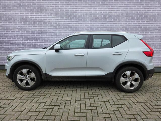 Volvo XC40 T3 Momentum Pro Aut | Navigatie | Trekhaak | Cruise Control Adaptief | BLIS | Achteruitrijcamera | Parkeersensoren